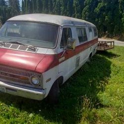 Classic 1970 Xplorer Camper Van for Renovation