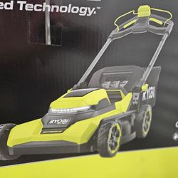 Brand new Self-Propelled 40V ryobi lawnmower 21"