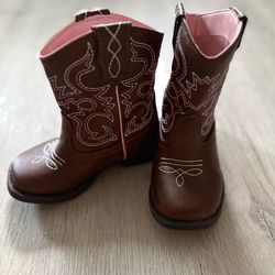 Girls boots