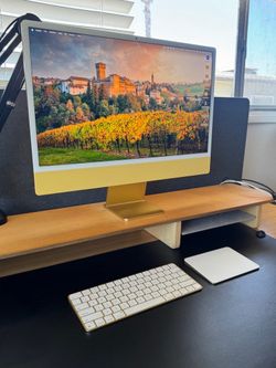 Apple 24" iMac (M1, 2021, 16GB)