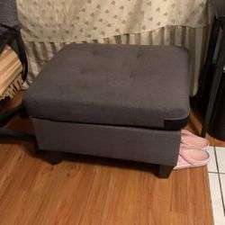 Small Ottorman 