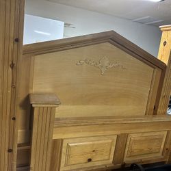 Queen Bedroom Set