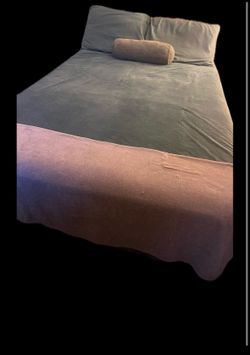 Full Size Bed – Good Condition