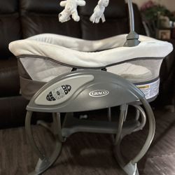Graco DuoGlider Swing Seat And Rocker 