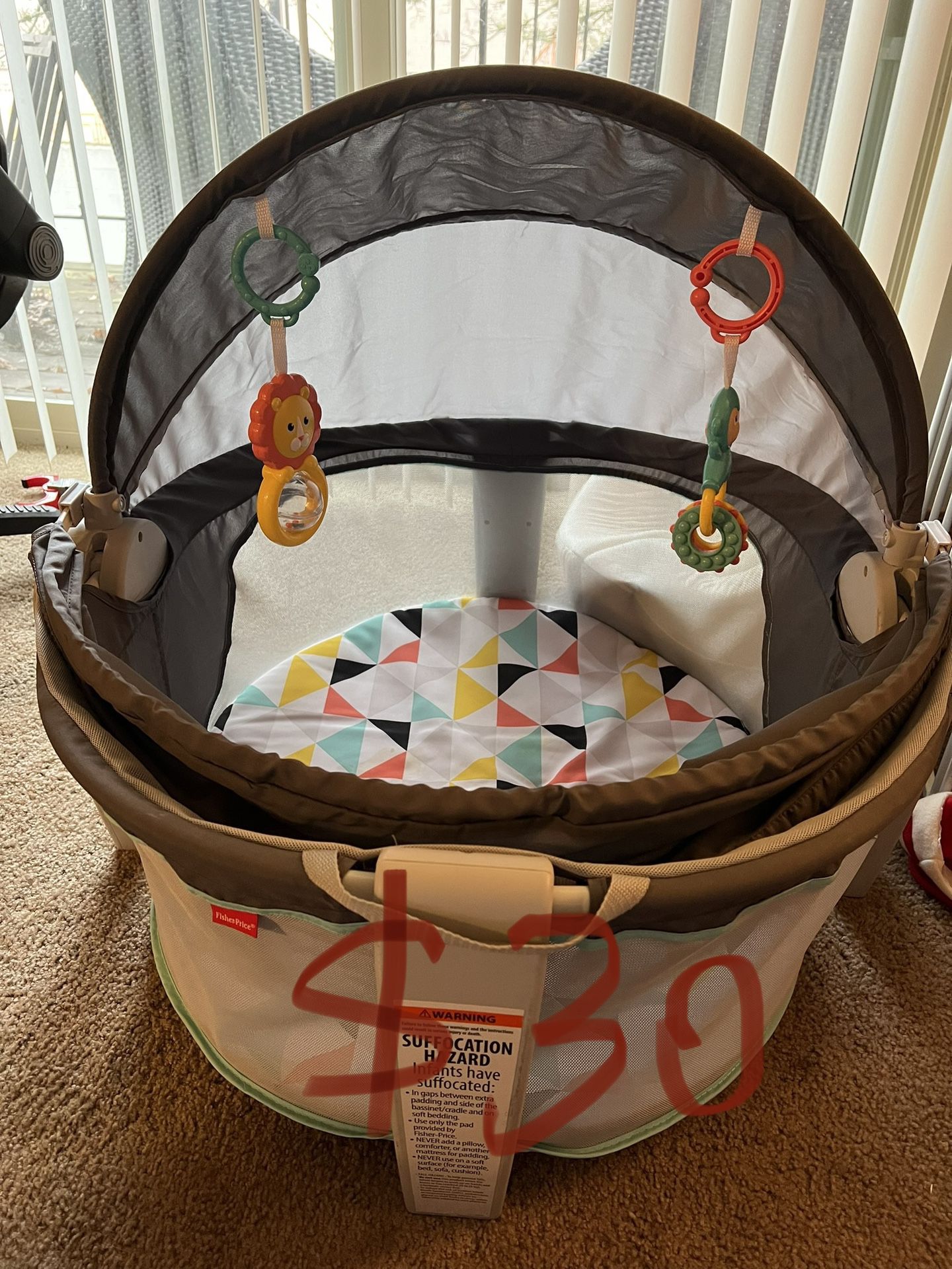 Fisher-Price Portable Bassinet and Play Area with Toys, On-the-Go Baby Dome, Windmill