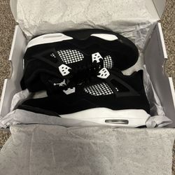 Jordan 4 White Thunder 