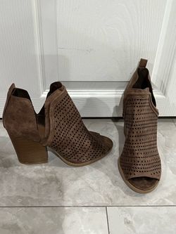 Brown boots