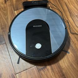 Carpet Vacuum Robot