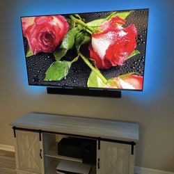 TV MOUNT