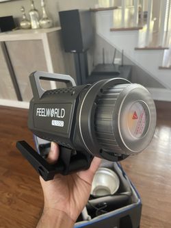 Feelworld 125D 125W Light
