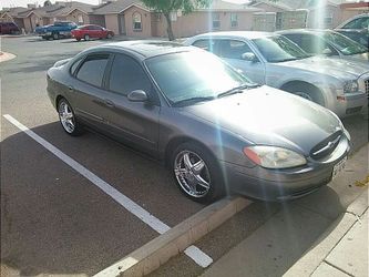 2002 Ford Taurus