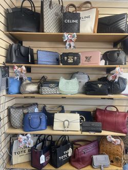 Assorted Handbags! 👜 