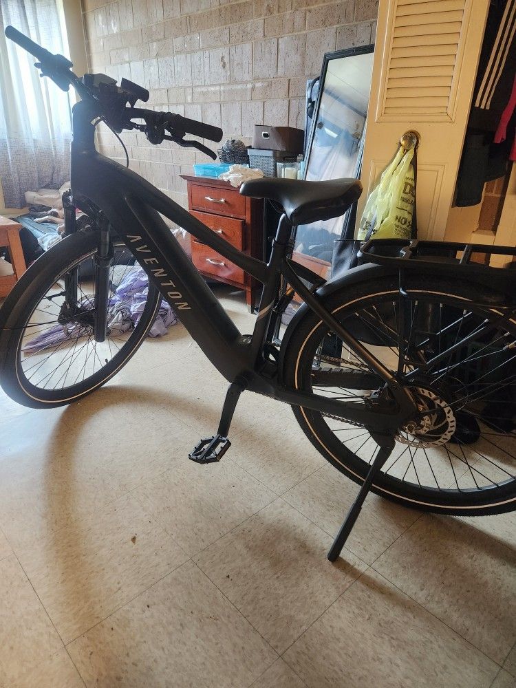 AVENTON ELECTRIC BIKE