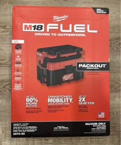 Milwaukee M18 FUEL PACKOUT 18-Volt Lithium-Ion Cordless 2.5 Gal. Wet/Dry Vacuum .  Brand NEW.  Tool Only.   NUEVO.