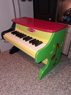 Melissa & Doug Piano