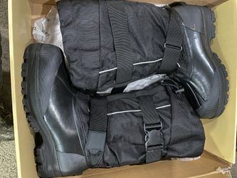 Brand New Snow Boots