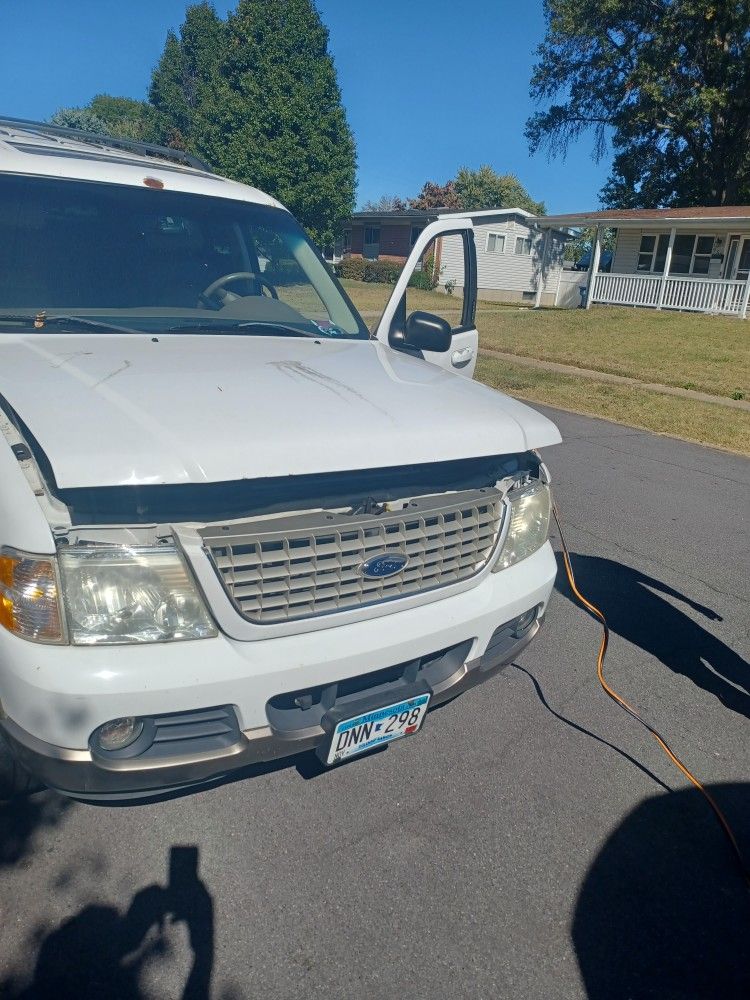 2002 Ford Explorer Parts