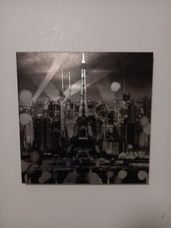 Black and White Eiffel Tower Wall Art
