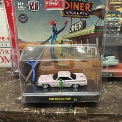 M2 Machines 1960 Chrysler 300F Diner Diorama