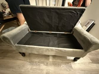 Bedroom Storage Ottoman
