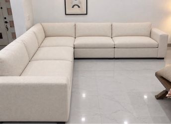 SECTIONAL.  OFF WHITE