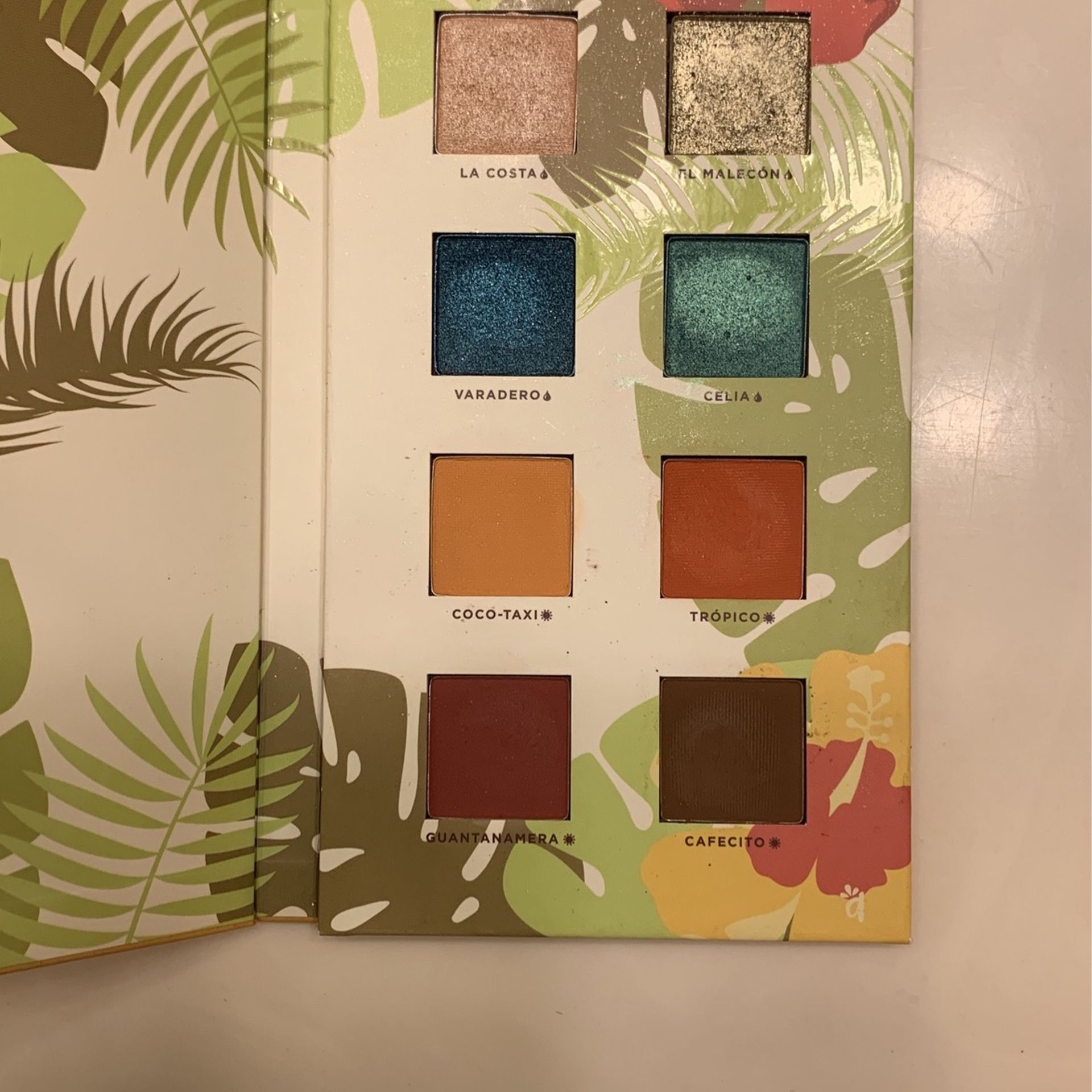 aLamar Eyeshadow Palette