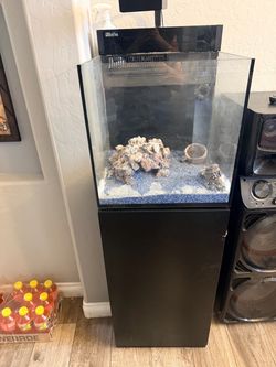 Red Sea max nano aquarium with stand