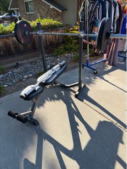 Weight bench