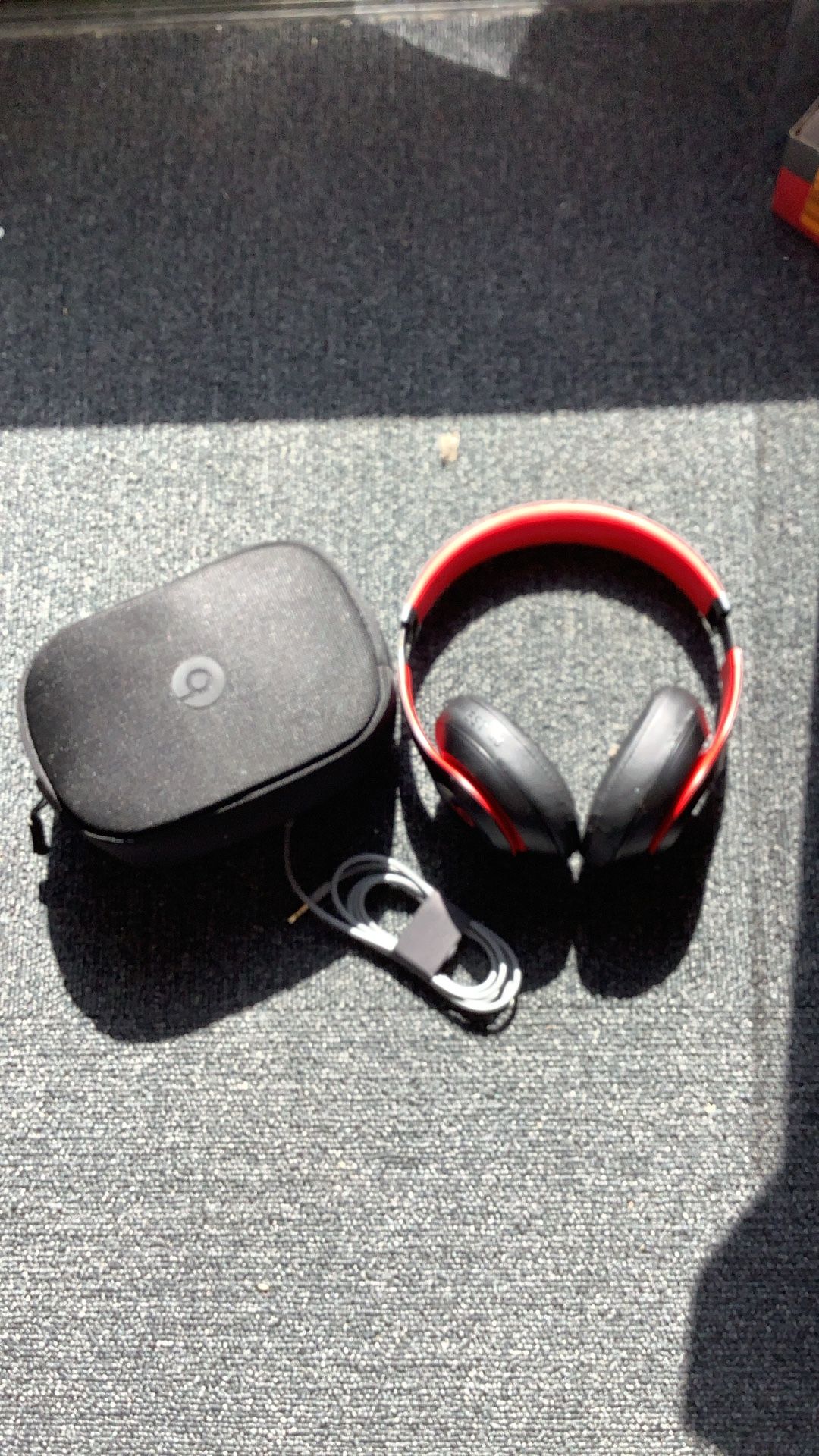 Beats Studio 3 Wireless Headphones Defiant Black/red