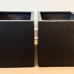 Black Fiberstone Planter Boxes (Set of 2)