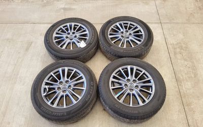 19-21 Mazda Cx5 set of rims 17’