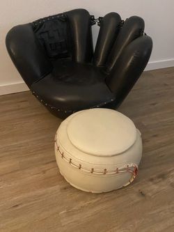 Baseball Glove Chair with Baseball Ottoman