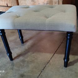 Velvet 
Dressing Bench Vanity Stool