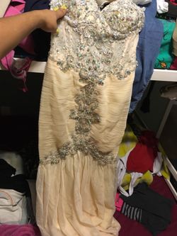 Prom dress