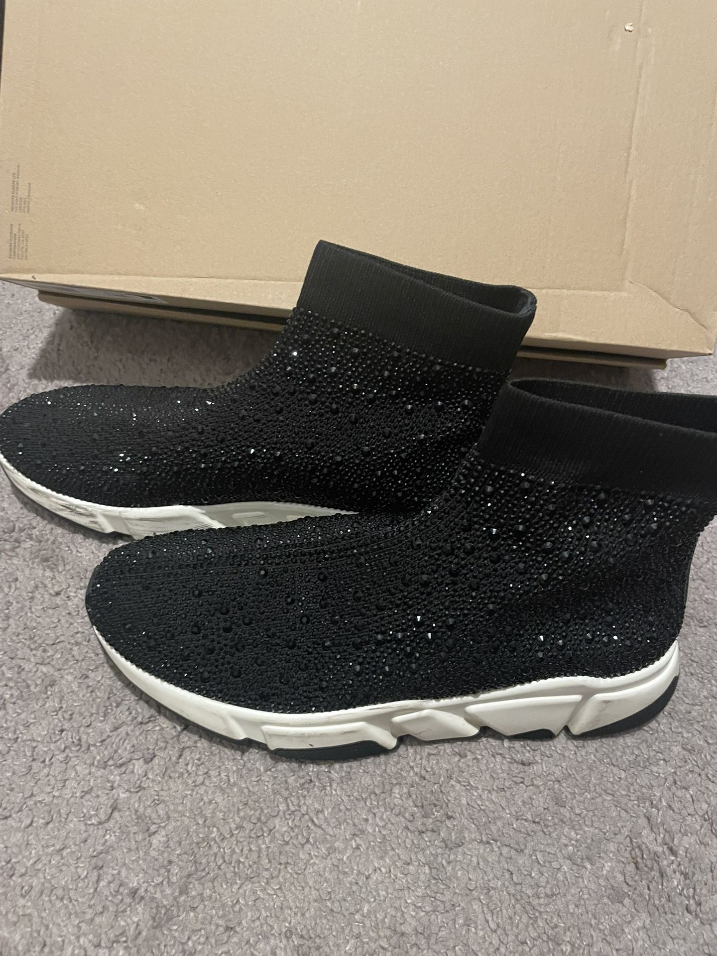 Women Steve Madden Sneakers
