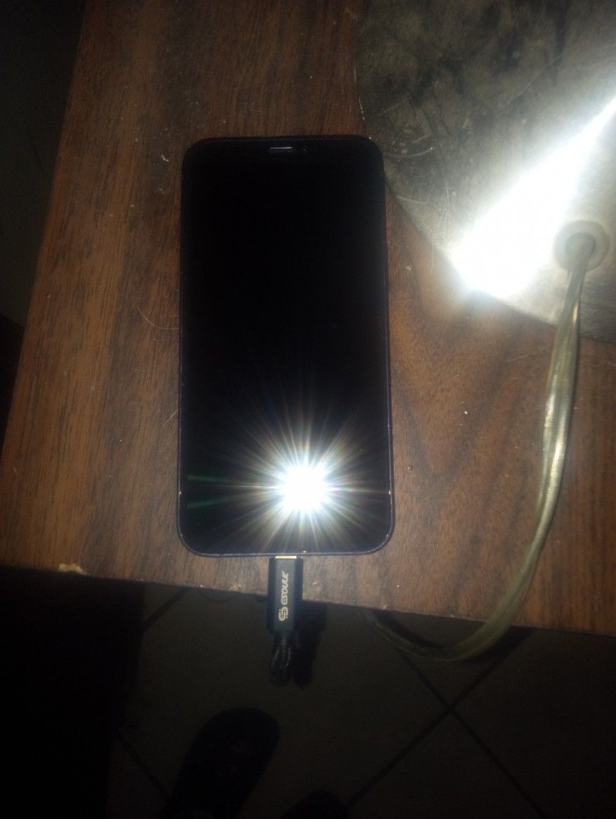 iPhone 12