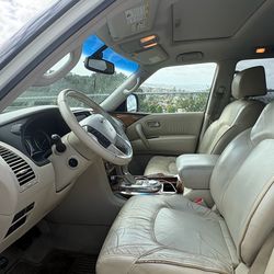 2013 Infiniti Qx56