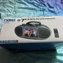 7 Inch Bluetooth DVD Bombox