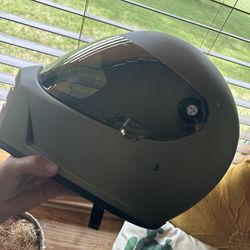 Lane Splitter Helmet 