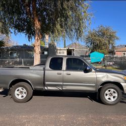 2004 Toyota Tundra