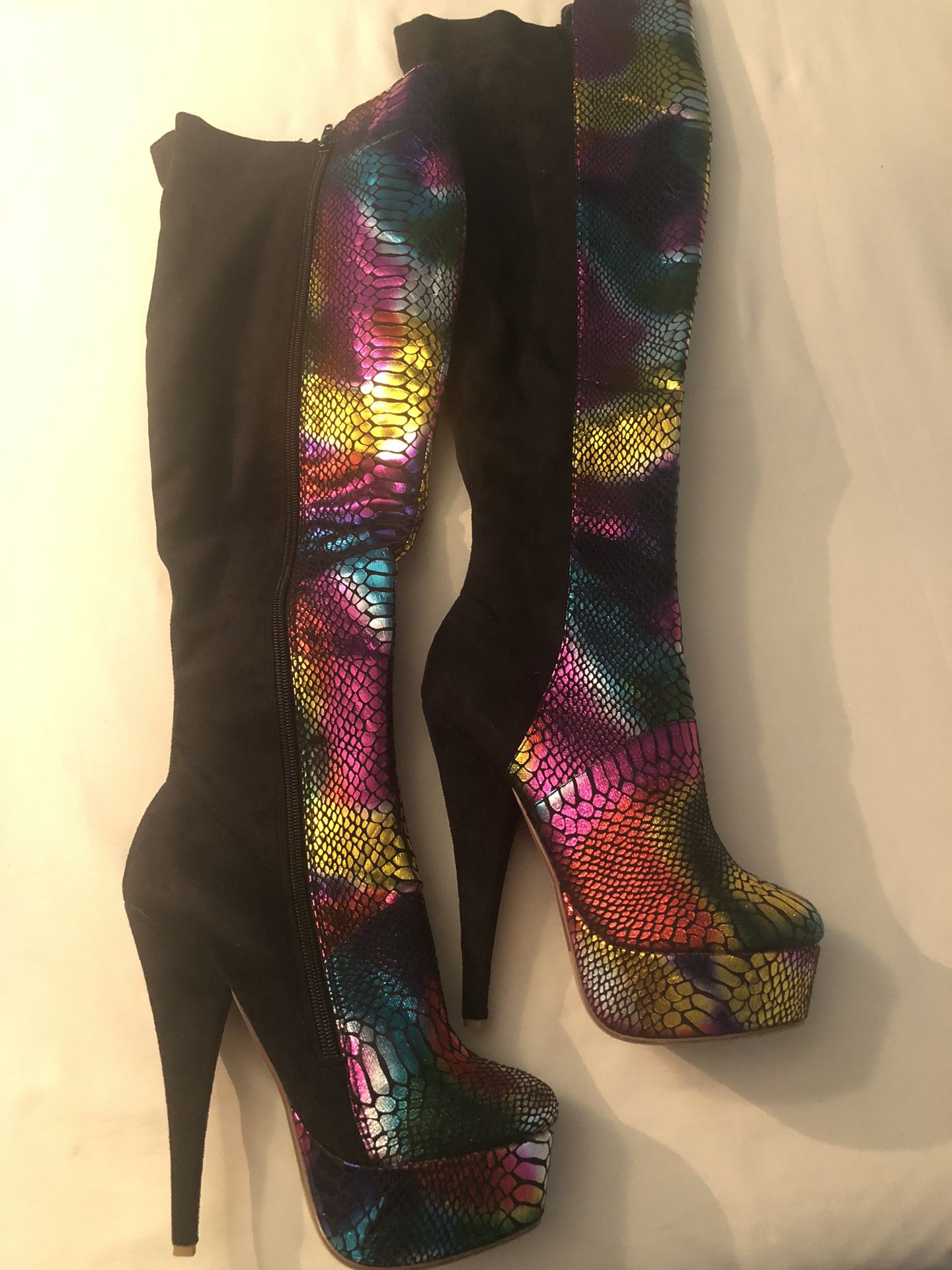 NEW Snake Thigh High Heel Boots