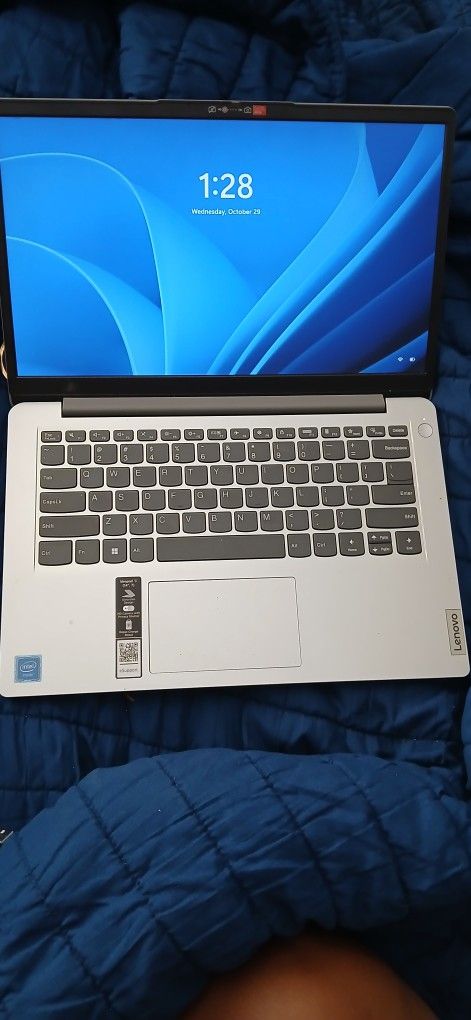 Laptop computer Lenovo