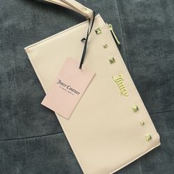 brand new Juicy Couture wrist bag 