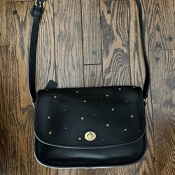 Coach Vintage Turnlock City Black Bag Purse.  Great Clean  Condition