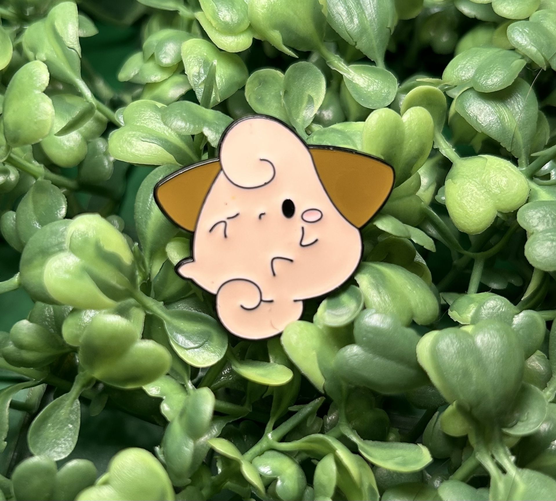 Kawaii Mochi Cleffa Enamel Pin – Cute Pokemon Collectible Accessory
