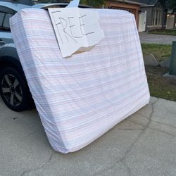 FREE QUEEN SIZE BED