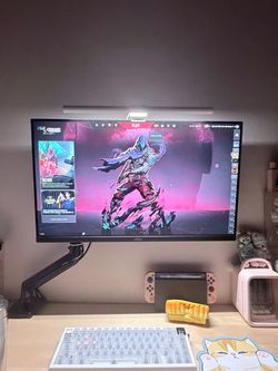 MSI 27” Monitor 180Hz LED 1440p + Huanuo Monitor Arm