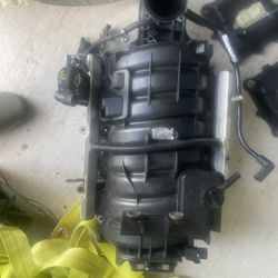 Gen III 5.7L Hemi Intake Manifold