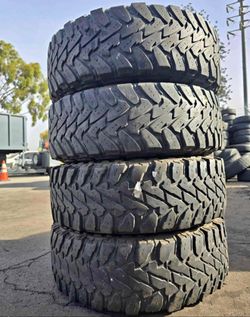 265/70/17 Selling a set of 4 tires in excellent condition 🫡