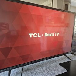 32' TCL Roku Smart Tv 
